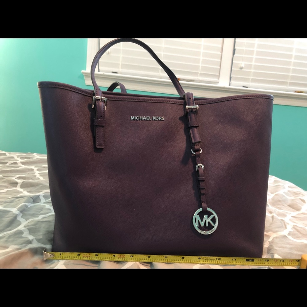 NWOT Michael Kors Purple Saffiano Leather Large Jet Set Travel Tote